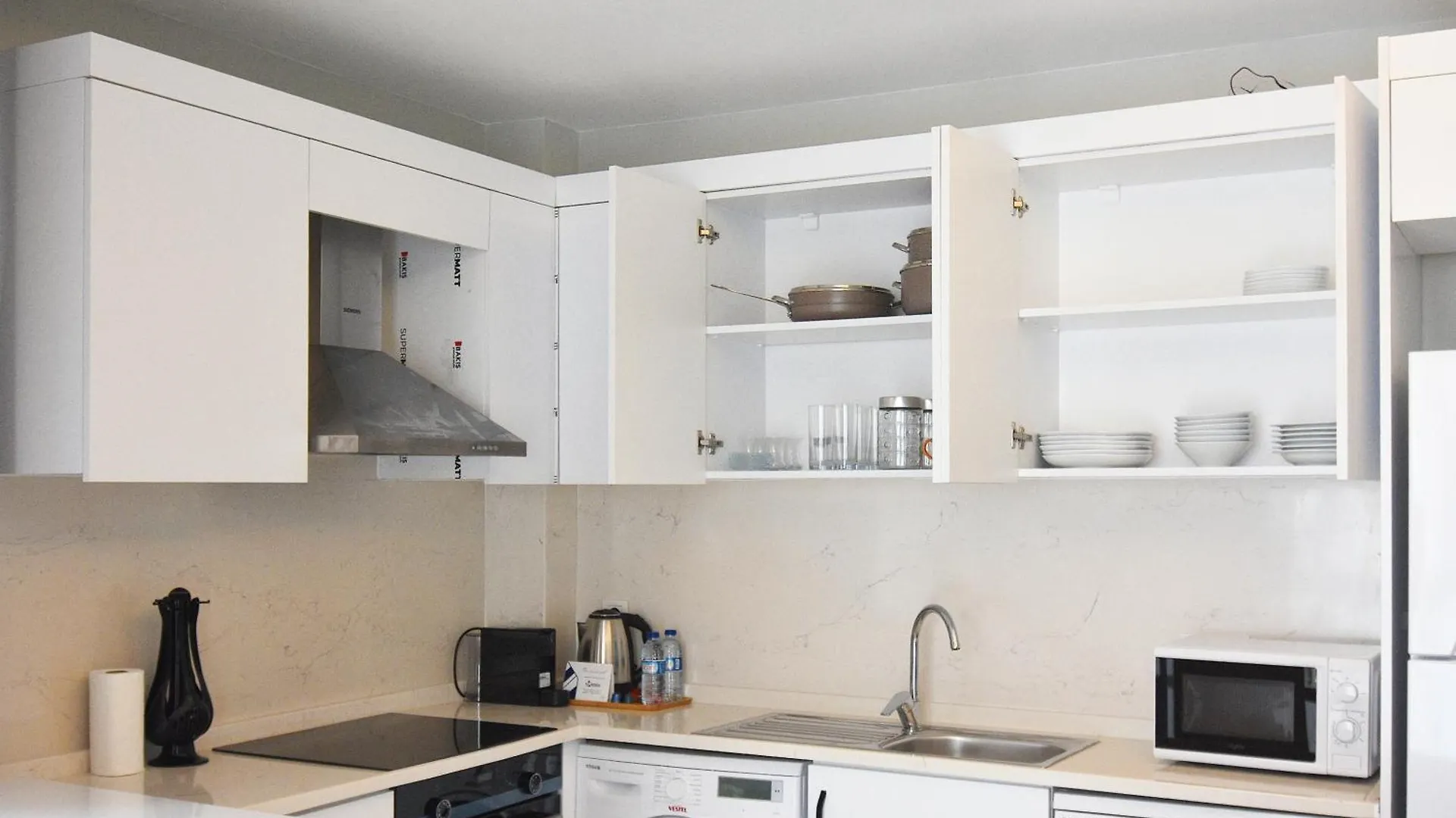 Apartment Brand New Apt With 2 Beds & Office Istanbul Turkey