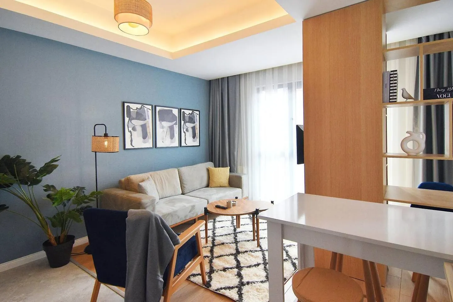 Brand New Apt With 2 Beds & Office Istanbul